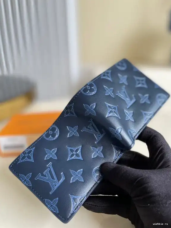 WIS LOUIS WALLET VUITTON MULTIPLE 0505